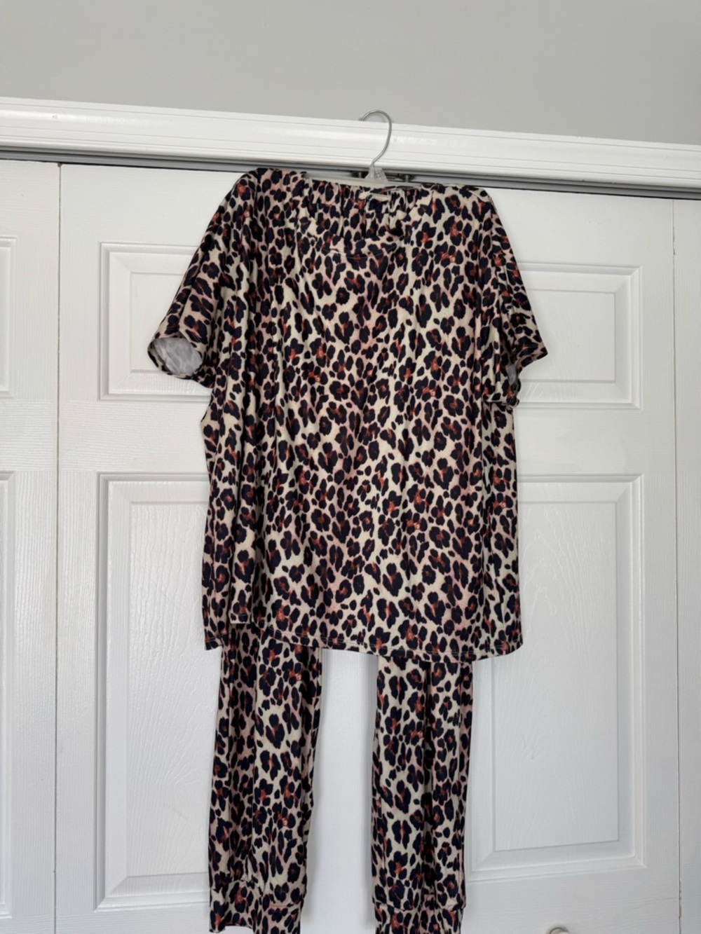 Leopard Print Women’s Pajama Set - Beige & Brown